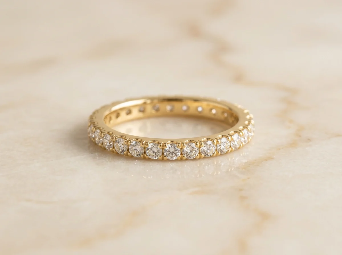 Voll-Memoire-Ring in Gelbgold mit rundum gefassten Brillanten bei RT Goldrausch Reutlingen